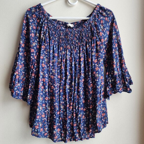 beachlunchlounge Tops - beachlunchlounge Blue Floral Ruched Blouse Size Medium
